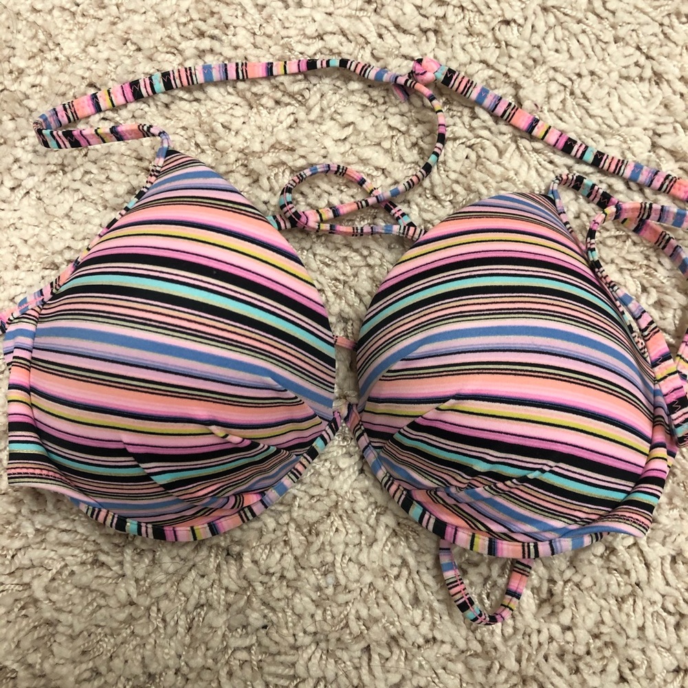 Victoria’s Secret Bikini Top